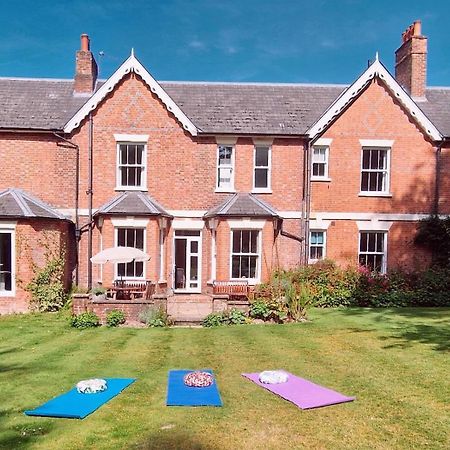Claridge House Bed & Breakfast Лингфийлд Екстериор снимка