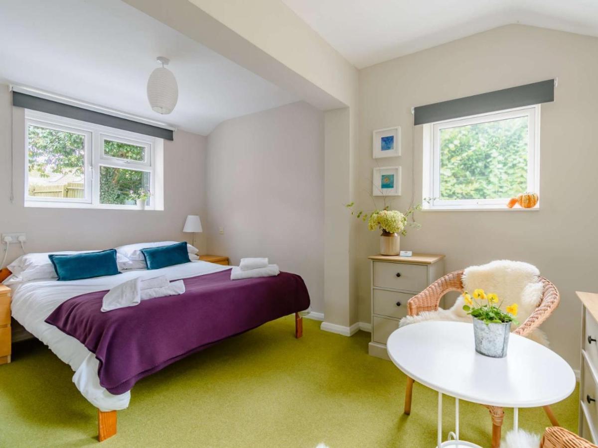 Claridge House Bed & Breakfast Лингфийлд Екстериор снимка